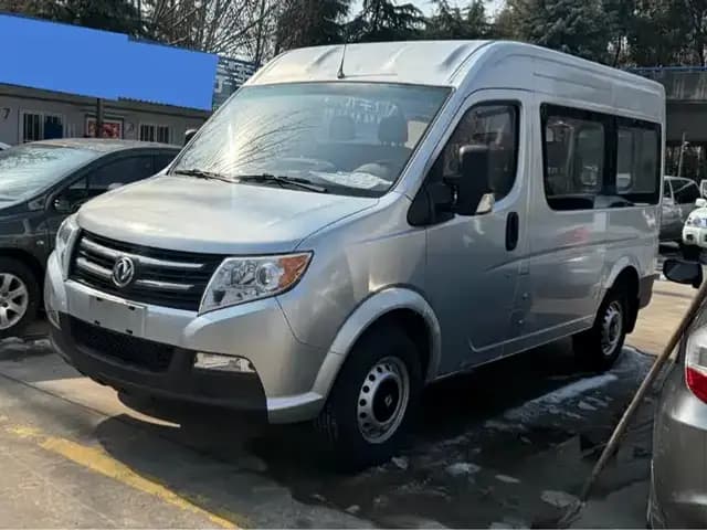 Yufeng 2016 2.5T Leading Edition Yulibao High-Spec Short Wheelbase Mid-Roof ZD25