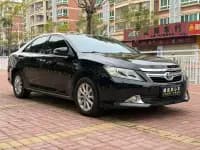 2015 Camry Hybrid 2.5HG Luxury Navigation Edition — миниатюра 3