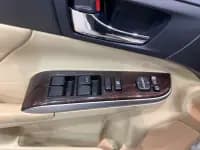 2015 Camry 2.5G Luxury Navigation Edition — миниатюра 12