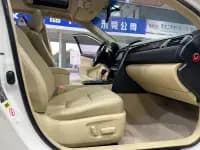 2015 Camry 2.5G Luxury Navigation Edition — миниатюра 14