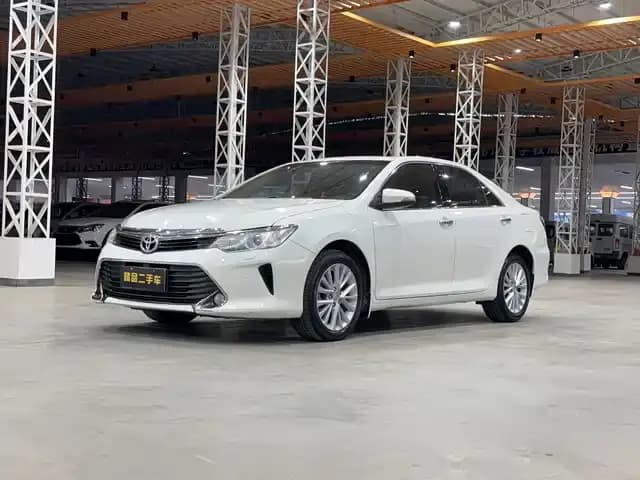 2015 Camry 2.5G Luxury Navigation Edition