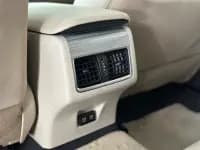 2018 Camry Hybrid 2.5HG Luxury Edition — миниатюра 13