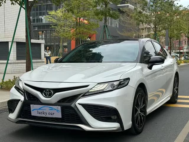Camry 2022 2.0S Knight Edition