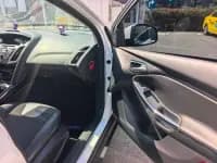 Ford Focus 2012 Sedan 1.6L Automatic Comfort — миниатюра 16