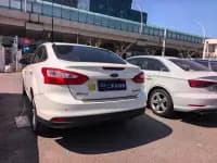 Ford Focus 2012 Sedan 1.6L Automatic Comfort — миниатюра 6