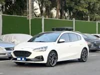 2021 Ford Focus Hatchback EcoBoost 180 Automatic ST Line — миниатюра 1