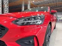 2020 Ford Focus Sedan EcoBoost 180 Automatic ST Line — миниатюра 3