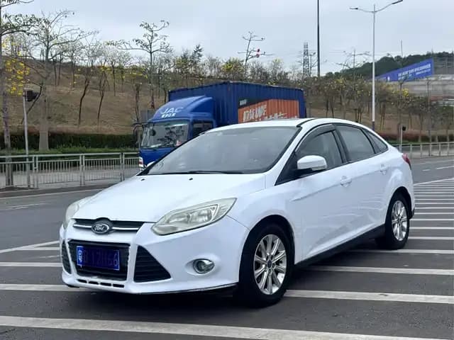 Ford Focus 2012 Sedan 1.6L Automatic Fashion Edition