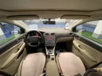 Ford Focus 2009 Sedan 1.8L Automatic Fashion Edition — миниатюра 19