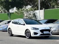 2021 Ford Focus Hatchback EcoBoost 180 Automatic ST Line — миниатюра 3