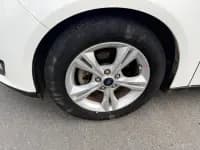 Ford Focus 2017 Sedan 1.6L Automatic Comfort Smart Edition — миниатюра 4