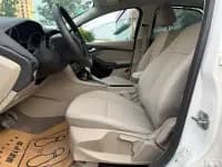 Ford Focus 2017 Sedan 1.6L Automatic Comfort Smart Edition — миниатюра 5