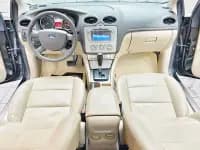 Ford Focus 2011 Sedan 1.8L Automatic Luxury — миниатюра 8