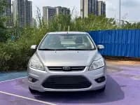 Ford Focus 2013 Sedan Classic 1.8L Automatic Fashion Edition — миниатюра 2