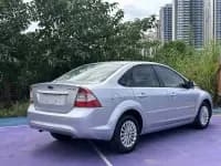 Ford Focus 2013 Sedan Classic 1.8L Automatic Fashion Edition — миниатюра 5