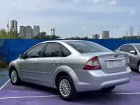 Ford Focus 2013 Sedan Classic 1.8L Automatic Fashion Edition — миниатюра 6