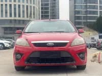 Ford Focus 2011 Hatchback 1.8L Automatic Fashion Edition — миниатюра 2