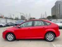 Ford Focus 2011 Hatchback 1.8L Automatic Fashion Edition — миниатюра 13