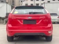 Ford Focus 2011 Hatchback 1.8L Automatic Fashion Edition — миниатюра 15