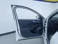 2021 Ford Focus Hatchback EcoBoost 180 Automatic ST Line — миниатюра 7