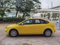 Ford Focus 2013 Hatchback Classic 1.8L Automatic Basic Model — миниатюра 4