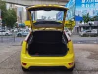 Ford Focus 2013 Hatchback Classic 1.8L Automatic Basic Model — миниатюра 8