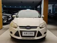 Ford Focus 2012 Sedan 1.6L Automatic Comfort — миниатюра 2