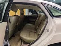 Ford Focus 2012 Sedan 1.6L Automatic Comfort — миниатюра 17
