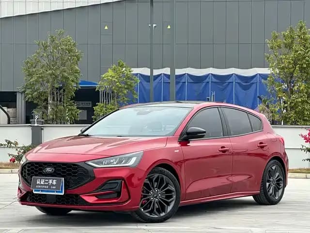 2022 Ford Focus Hatchback EcoBoost 180 Automatic ST Line