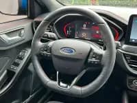 2021 Ford Focus Hatchback EcoBoost 180 Automatic ST Line — миниатюра 16