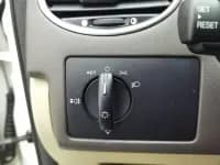 Ford Focus 2013 Sedan Classic 1.8L Automatic Basic Model — миниатюра 21