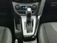 Ford Focus 2012 Sedan 1.6L Automatic Fashion Edition — миниатюра 13