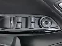 Ford Focus 2012 Sedan 1.6L Automatic Fashion Edition — миниатюра 9