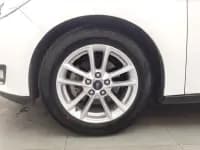 2015 Ford Focus Sedan EcoBoost 125 Manual Super Sport Edition — миниатюра 17