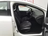 2015 Ford Focus Sedan EcoBoost 125 Manual Super Sport Edition — миниатюра 23