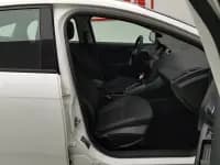 Ford Focus 2017 Hatchback 1.6L Automatic Comfort Smart Edition — миниатюра 23