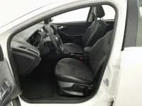 Ford Focus 2020 Hatchback Classic 1.5L Automatic Fashion Edition — миниатюра 10