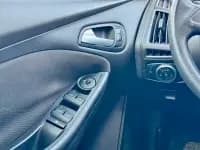 Ford Focus 2015 Hatchback 1.6L Automatic Comfort — миниатюра 14