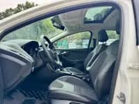 Ford Focus 2018 Sedan Classic 1.6L Automatic Fashion Smart Edition — миниатюра 4