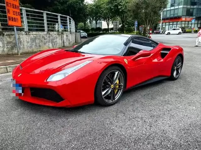 2015 Ferrari 488 GTB