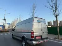 2023 Toano 2.8T Manual Jeep Van Long Wheelbase Mid-Roof Dual Rear Tires 3-Seat Professional Edition — миниатюра 12