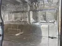 2023 Toano 2.8T Manual Jeep Van Long Wheelbase Mid-Roof Dual Rear Tires 3-Seat Professional Edition — миниатюра 6