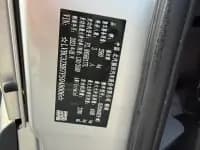 2023 Toano 2.8T Manual Jeep Van Long Wheelbase Mid-Roof Dual Rear Tires 3-Seat Professional Edition — миниатюра 7