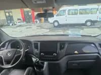 2024 Toano Urban Edition Multi-functional 2.0T Manual Short Wheelbase Low Roof Single Rear Tire 5/6/9 Seats — миниатюра 6