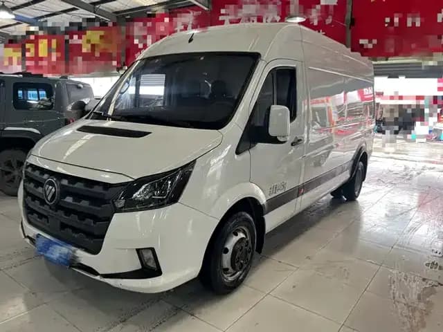 2024 Toano Pro Van, 2.5T manual transmission, rear-wheel drive, long wheelbase, mid-roof, dual rear tires, 3 seats.