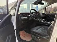 Trumpchi M8 2024 Master Series 400T Supreme Edition — миниатюра 7