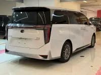 Trumpchi M8 2023 Master Series Dual Engine Supreme Edition — миниатюра 19