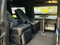 2014 SAVANA 6.0L Long Wheelbase Leader Edition — миниатюра 8