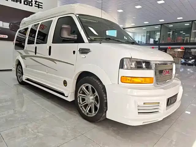 2014 SAVANA 5.3L AWD Leader Edition