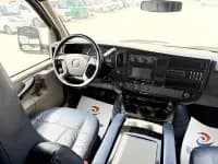 2011 SAVANA 6.0L Business Star 7-seater — миниатюра 8